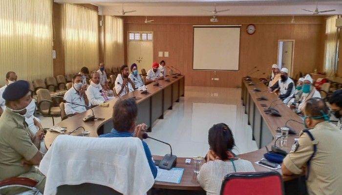 प्रशासन की धर्मगुरुओं के साथ हुई बैठक अनुयायी करें सहयोग:-सागर
