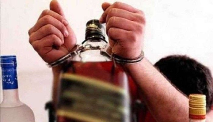 कोरोना आपदा के समय ज्यादा लालच के चक्कर में अवैध शराब का विक्रय करने वालों पर सागर पुलिस ने की कार्यवाही