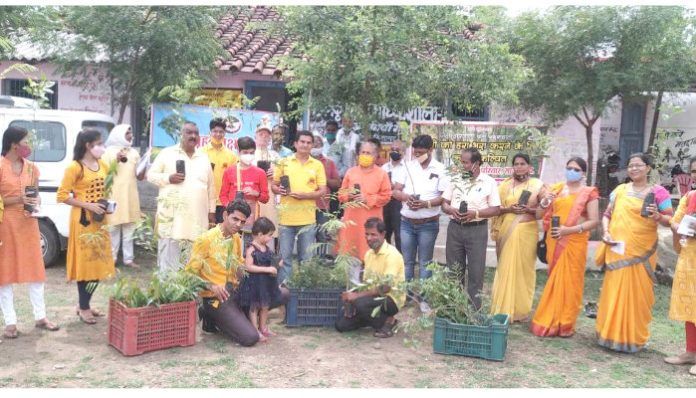Mass tree plantation program organized in Jamunia Gond
