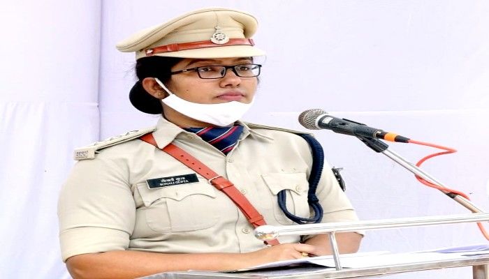 Sonali4_copy_700x400