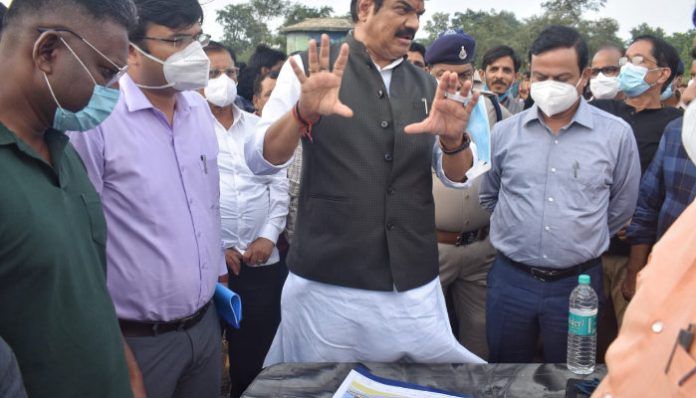 Rahatgarh Waterfall will establish its name in the entire state along with Bundelkhand