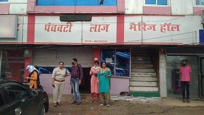 Sex racket busted in Panchavati hotel, 13 women men caught in suspicious condition