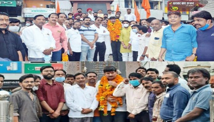 Anurag Pyasi was given a grand welcome when he was made the state convener in the BJP's intellectual cell.