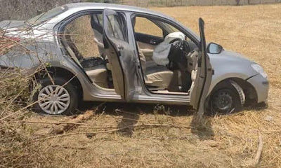 जानवर को बचाने के चलते पुलिस अधिकारी की कार पलटी