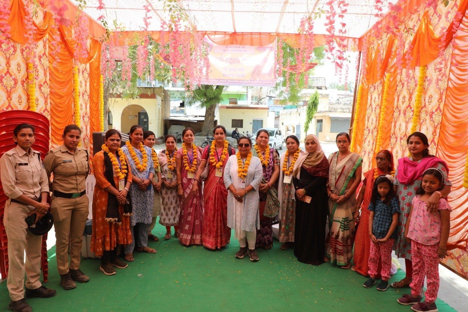 MP News: 9 लोकसभा संसदीय क्षेत्रों में मतदान कल सुबह 7 बजे से शाम 6 बजे तक, व्यवस्था चाकचौबंद