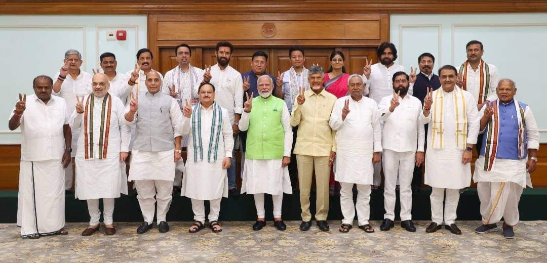 PM मोदी के शपथ ग्रहण आयोजन में विधायकों समेत BJP जिला अध्यक्ष सिरोठिया बनेंगे साक्षी