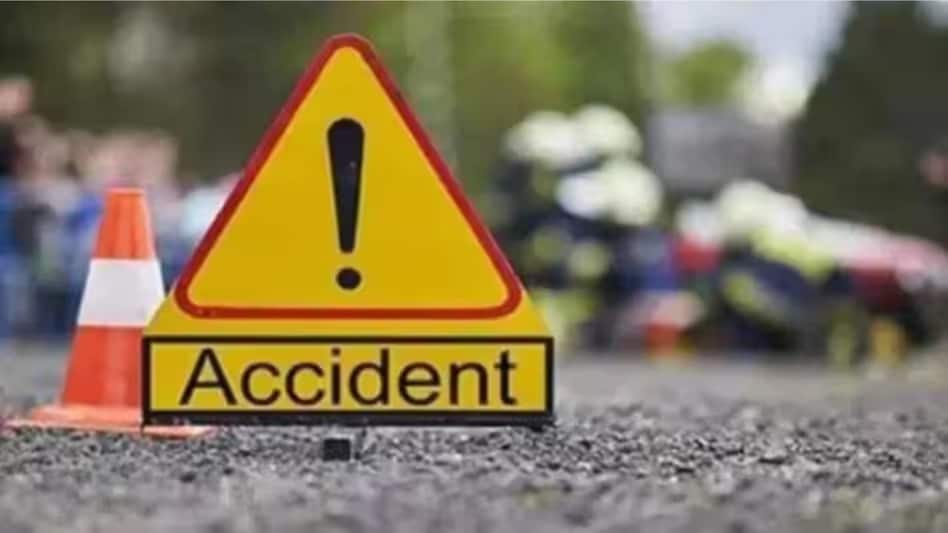 चलती बाइक से गिरी महिला हुई मौत