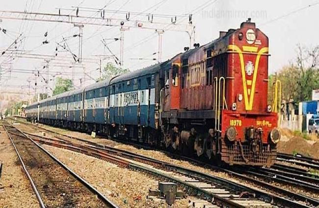 railway-top-img_144298851594_650x425_092315113527