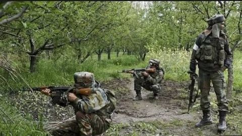 बालाघाट जंगल में सुरक्षा बल और माओवादियों की मुठभेड़ जारी, 800 जवान तैनात