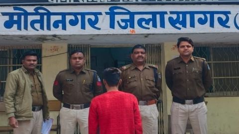 तीन माह से फरार हत्या के प्रयास का आरोपी गिरफ्तार : शराब पीने रुपये नहीं देने पर युवक पर किया था चाकुओं से हमला