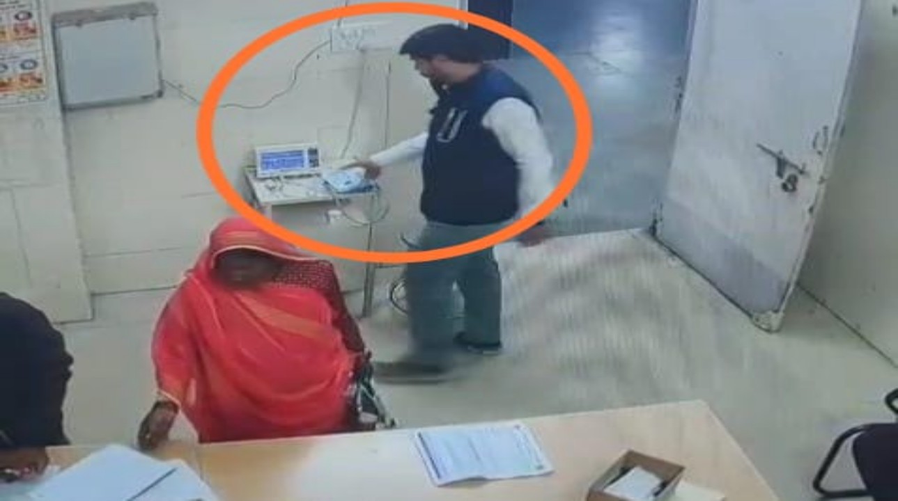 जिला अस्पताल में चोरियों का सिलसिला थमने का नाम नही ले रहा, अब ब्लड प्रेशर मशीन की चोरी चली गयी