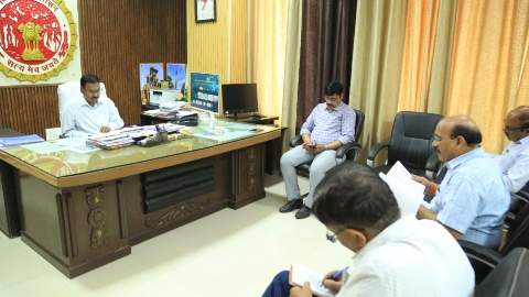 कमिश्नर का सख्त रुख: कमजोर रिजल्ट, नामांकन में कमी और लापरवाही पर होगी कार्रवाई