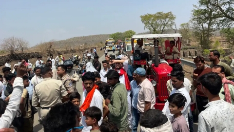 सागर : पठा जलाशय परियोजना में देरी पर किसानों का फूटा गुस्सा, टड़ा-सिलवानी मार्ग पर चार घंटे तक रहा चक्काजाम