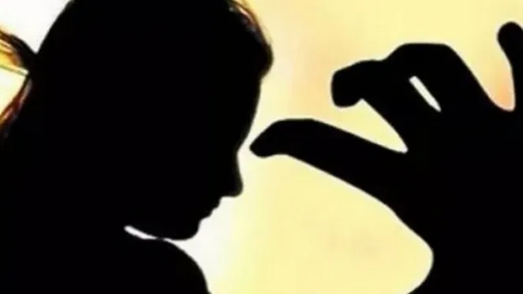 पति की मौत के बाद ससुर और देवर पर महिला ने लगाए गंभीर आरोप, दोनों गिरफ्तार